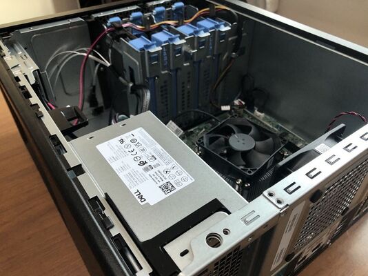3.4GHz Processor Poweredge T550 Tower Server Intel Xeon Server E-2124 Private Mold