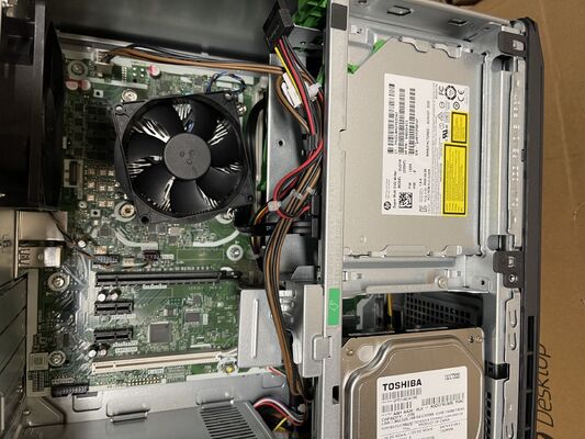 400W HP Z1 G9 Workstation 7-12700 16GB 1T SATA NODD DOS Intel Core I7 Processor